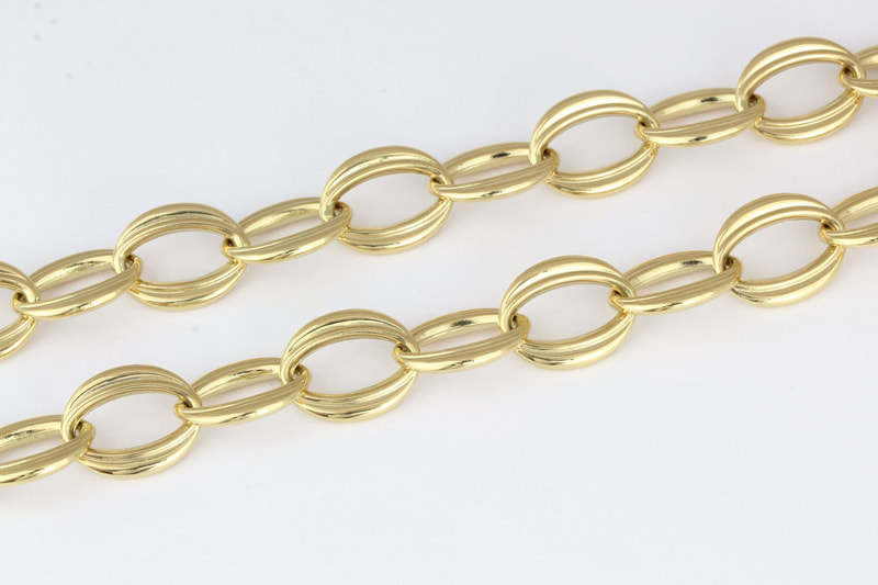 Oval Link Gold Necklace in  Yellow Gold