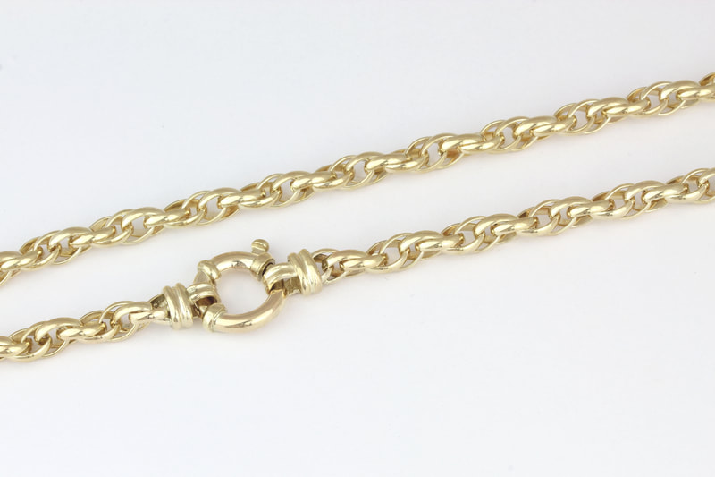 Wheat Link Belcher Chain in Yellow Gold